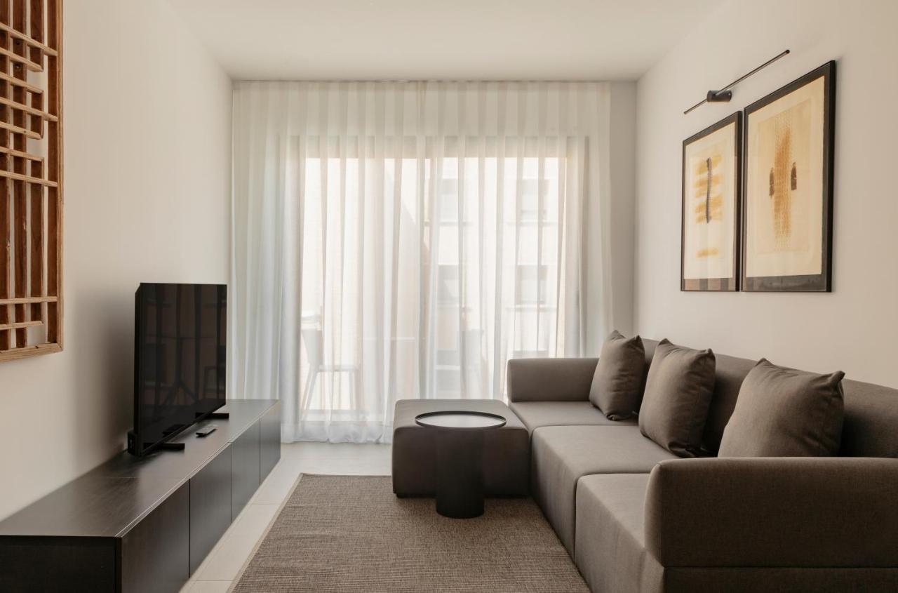 Europa Apartments L'Hospitalet de Llobregat Exteriör bild