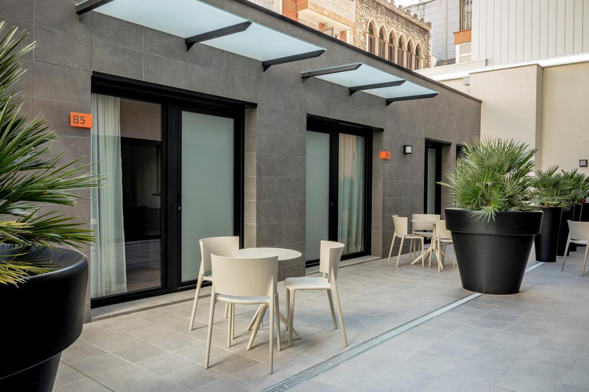 Europa Apartments L'Hospitalet de Llobregat Exteriör bild
